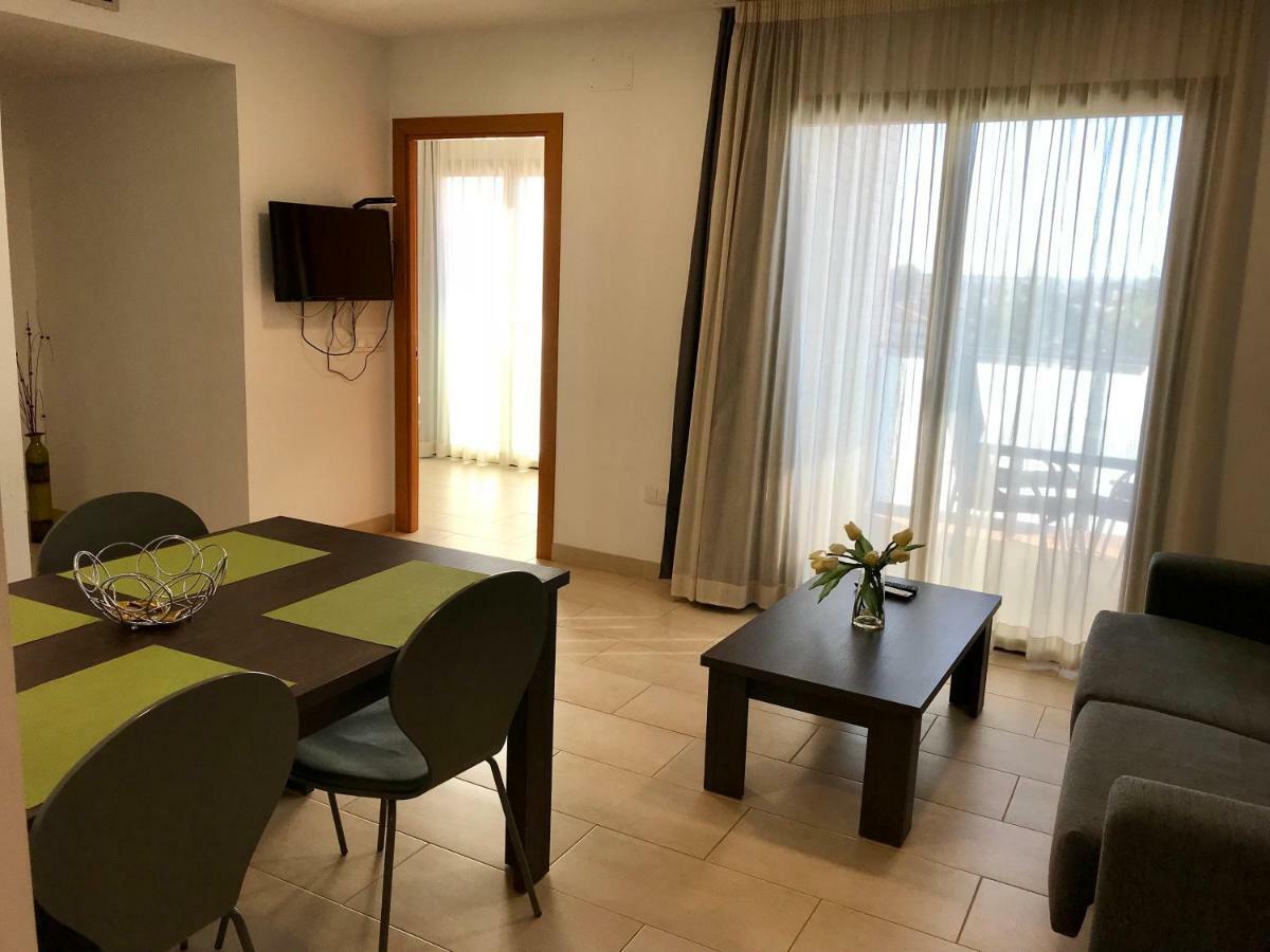 Edifici Violetta Daire Empuriabrava Dış mekan fotoğraf