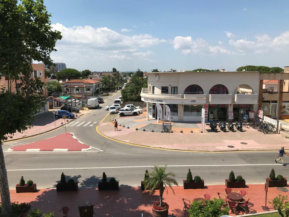 Edifici Violetta Daire Empuriabrava Dış mekan fotoğraf